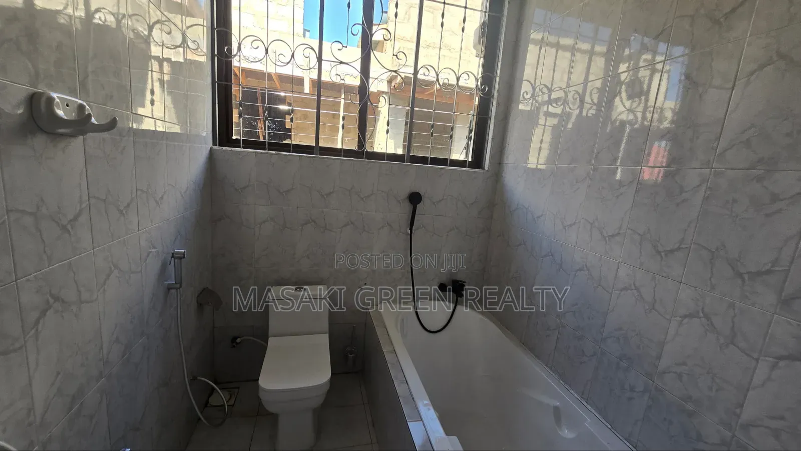 4bdrm House in Mbweni Ubungo for sale in Mbweni