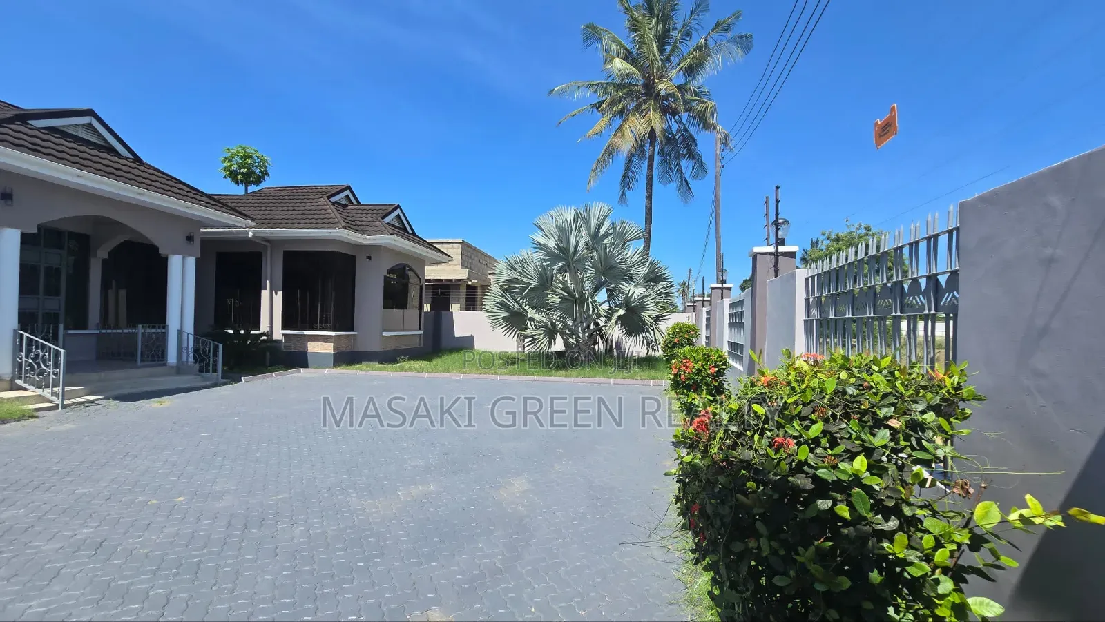 4bdrm House in Mbweni Ubungo for sale in Mbweni