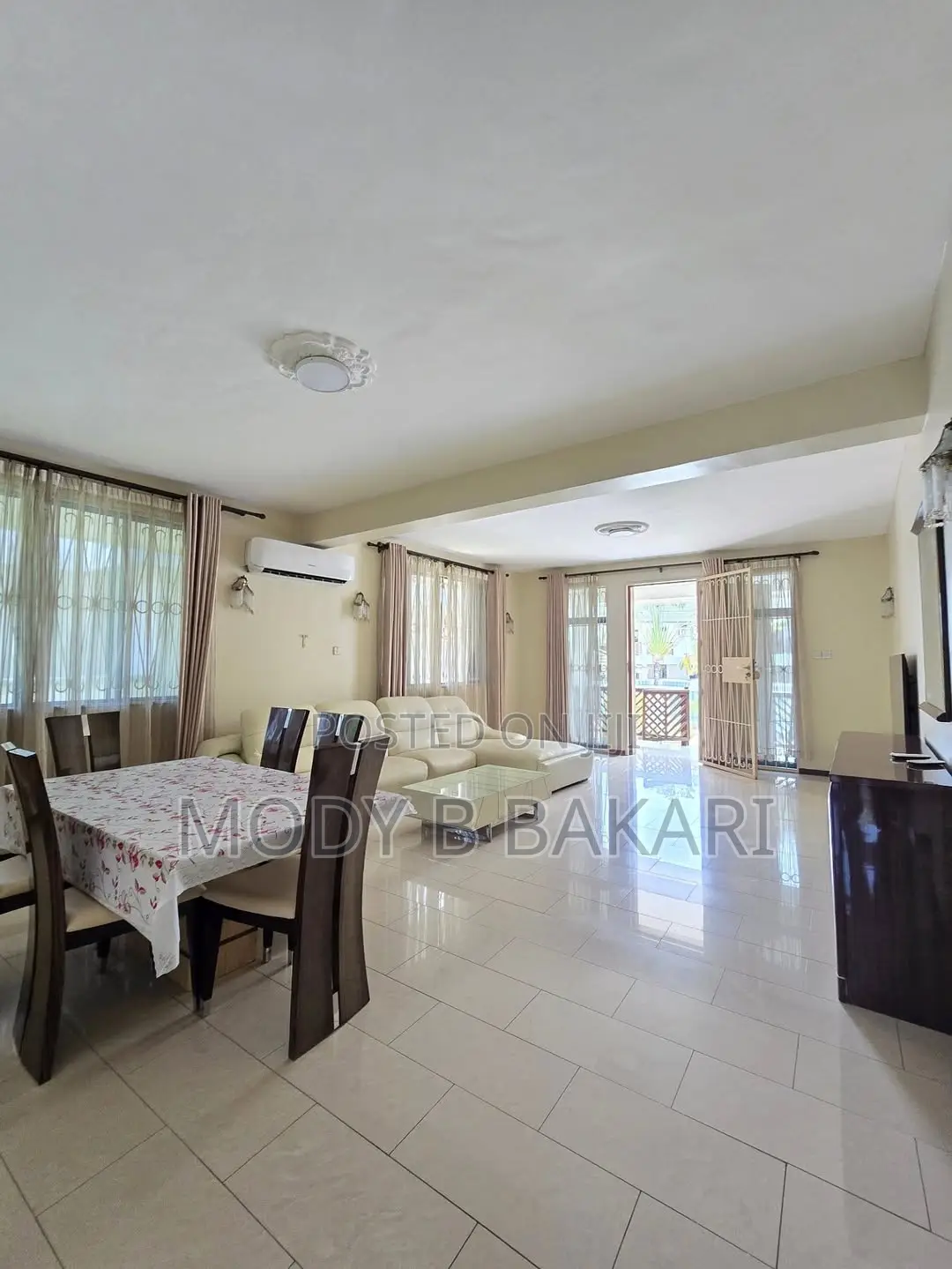 Furnished 3bdrm Villa in Oyster Bay for rent in Oyster Bay