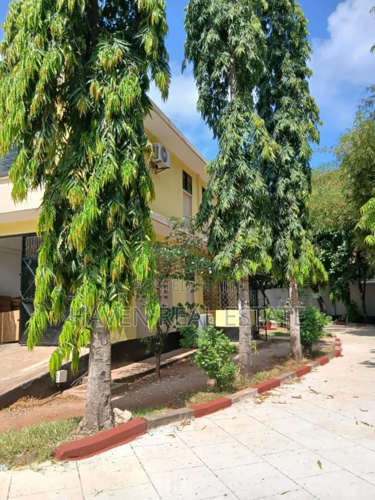 5bdrm House in Masaki for rent in Masaki