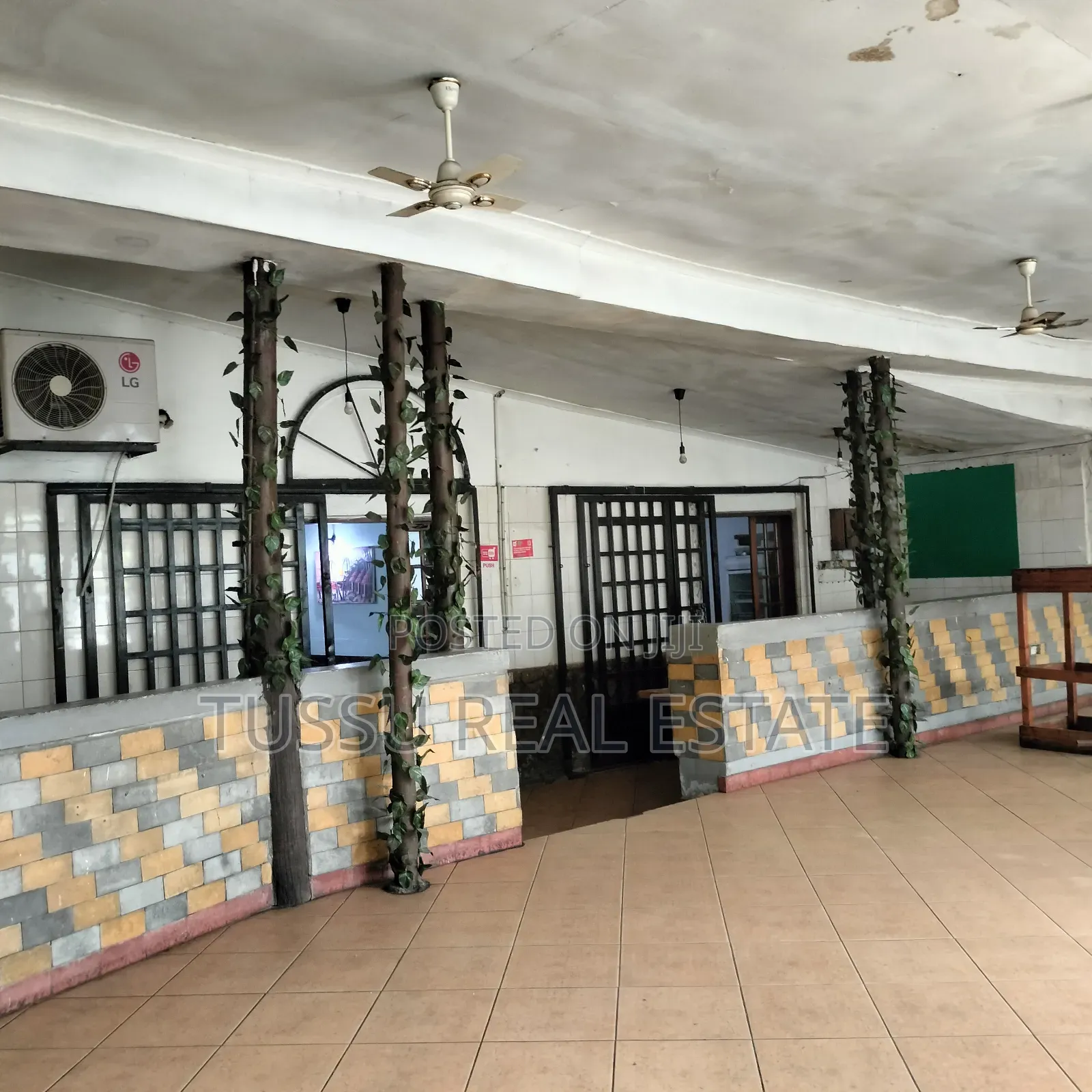 Restaurants for Rent Oystebay Namanga in Oyster Bay