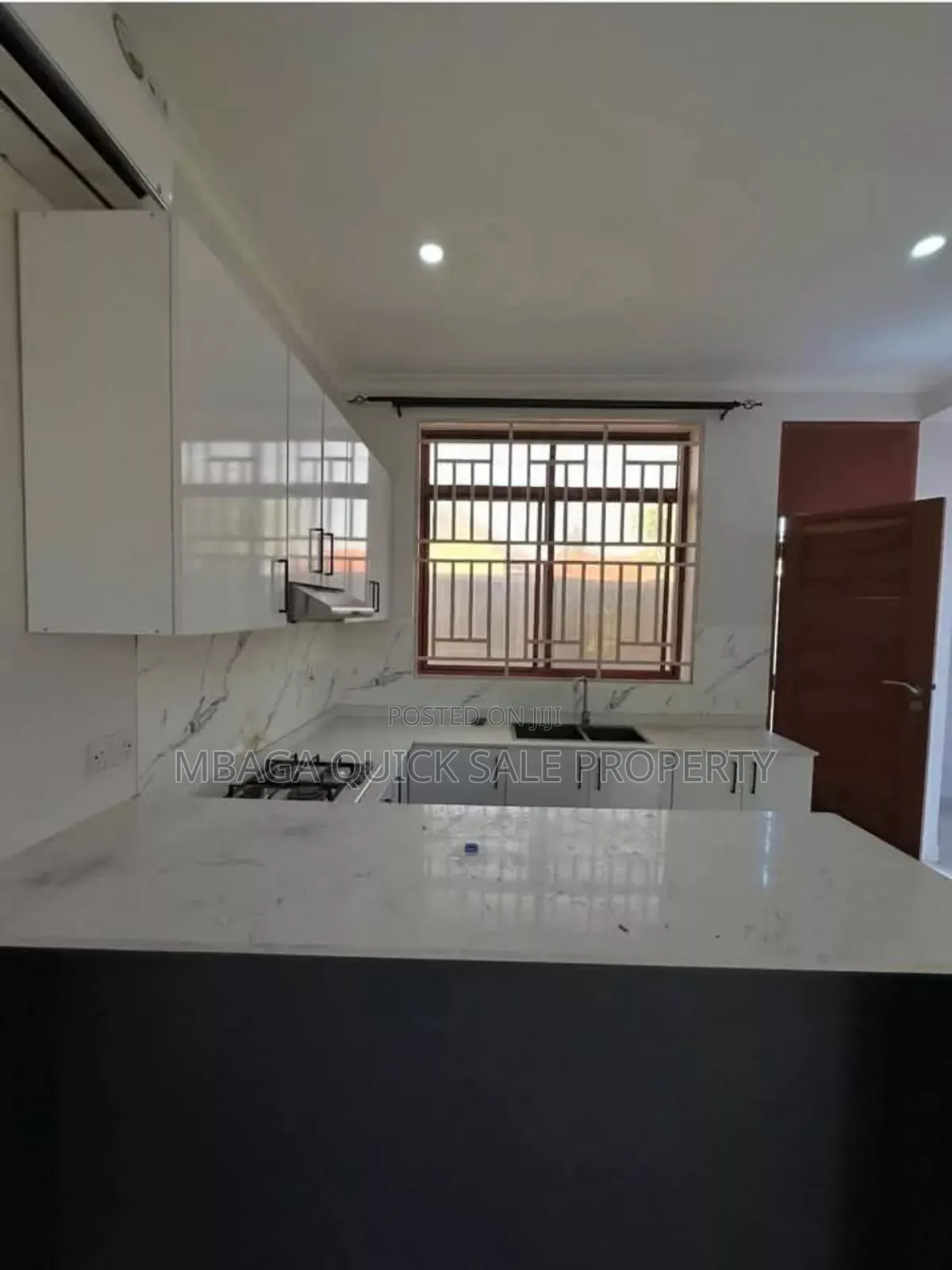 Furnished 3bdrm Villa in Masaki for rent in Masaki