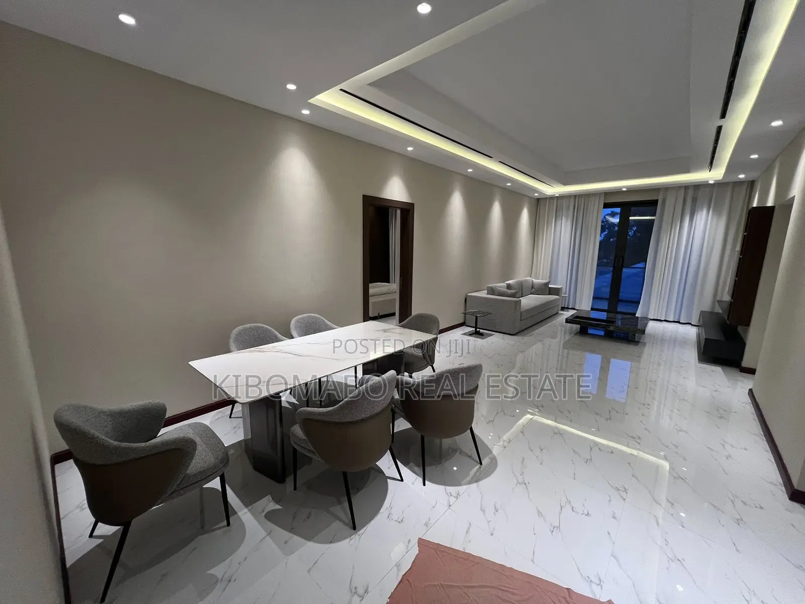 Furnished 2bdrm Apartment in Oyster Bay for sale in Oyster Bay