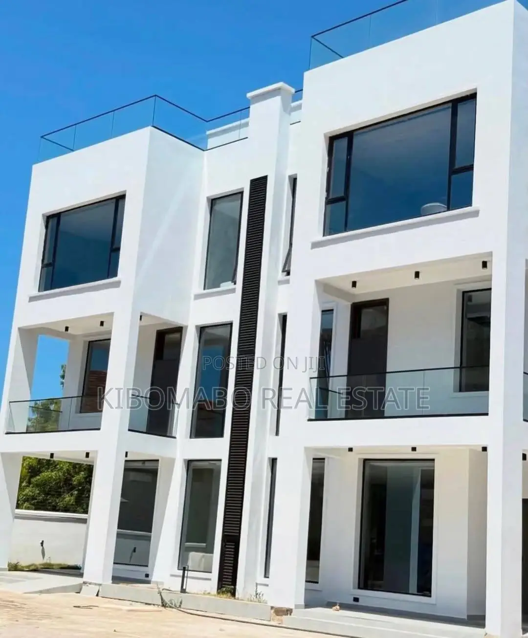 Furnished 5bdrm House in Oyster Bay for rent in Oyster Bay