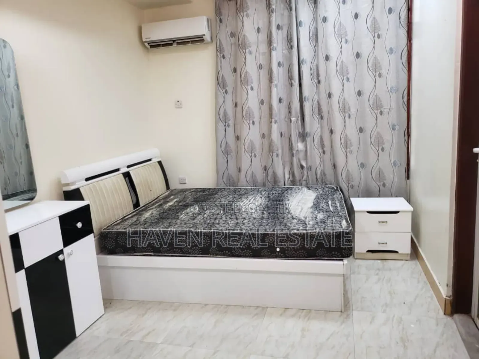 3bdrm Apartment in Msasani for sale in Msasani