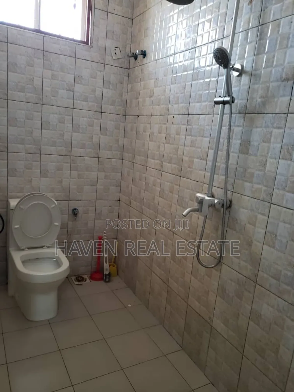 3bdrm Apartment in Msasani for sale in Msasani