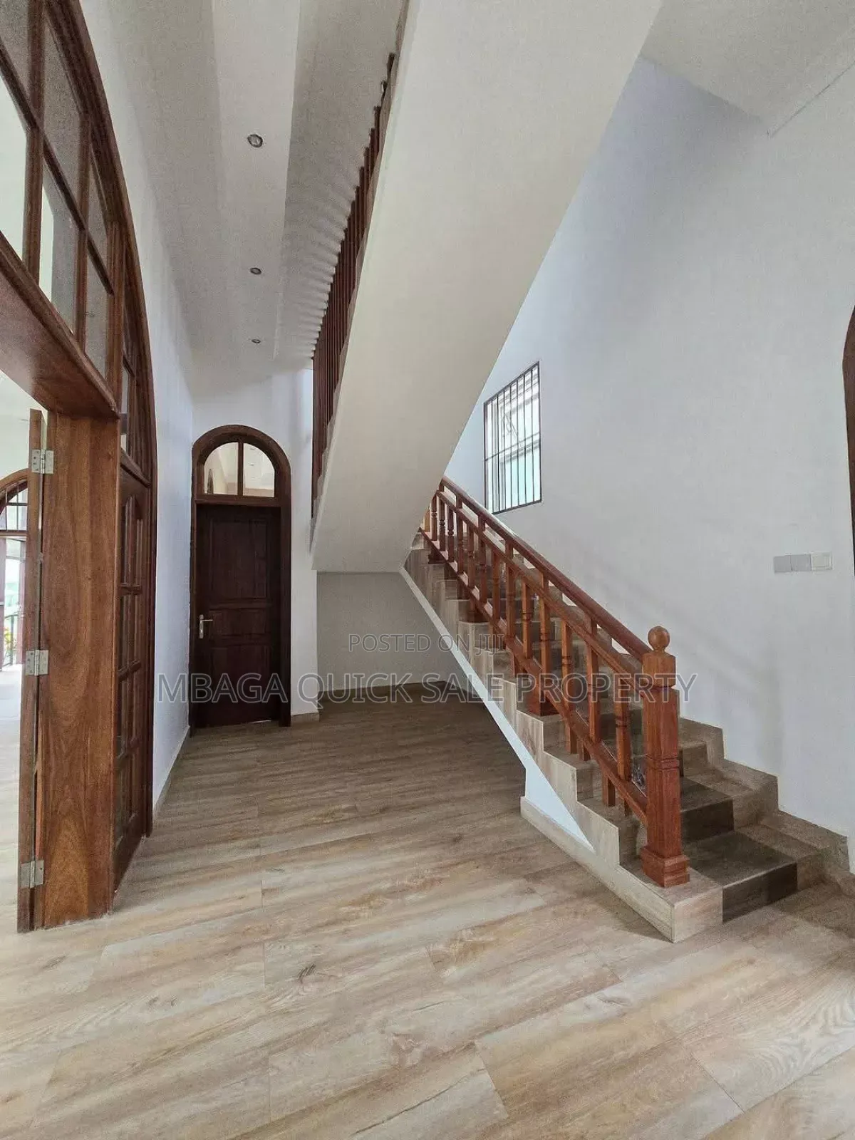 Furnished 4bdrm Villa in Oyster Bay for rent in Oyster Bay