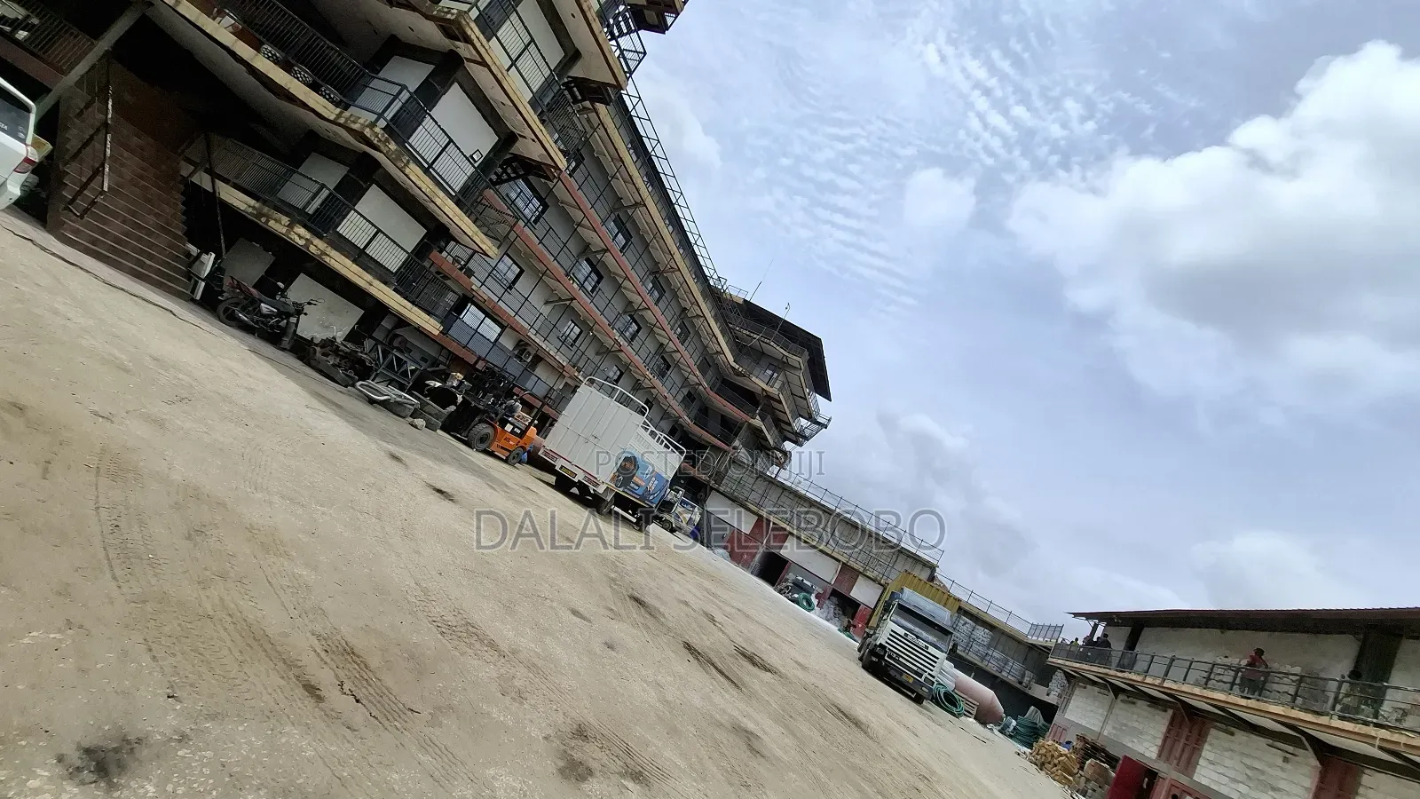 Yard With Big Flat and Ware House Sale at Kurasini in Kurasini