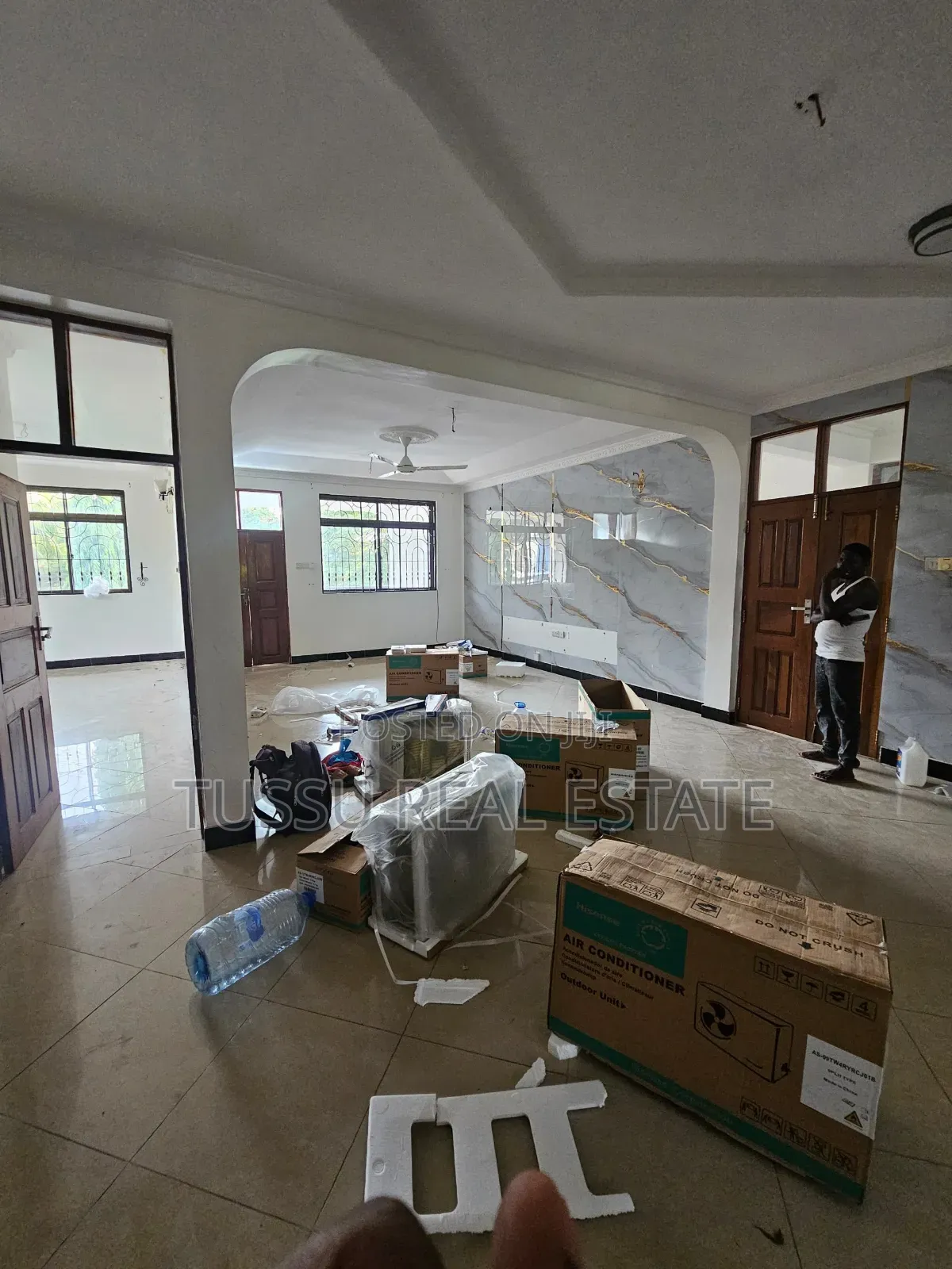 3bdrm Apartment in Mikochen, Mikocheni for rent in Mikocheni