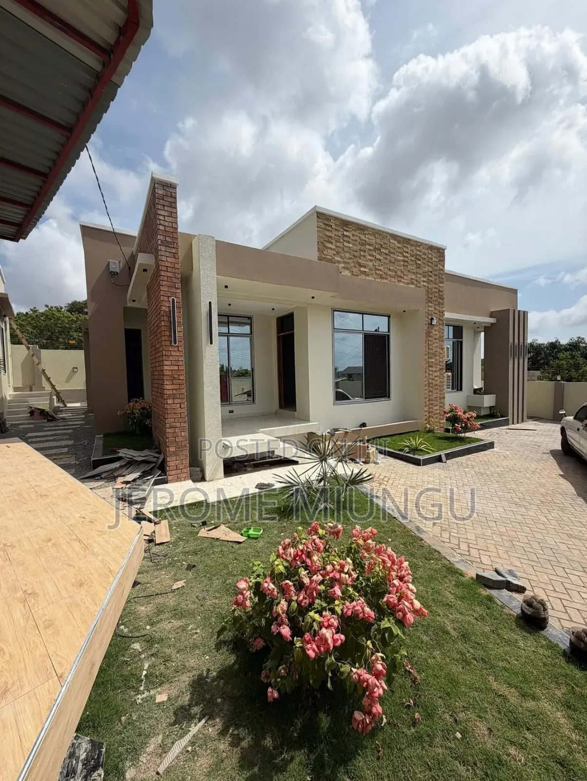 3bdrm House in Goba for sale in Goba