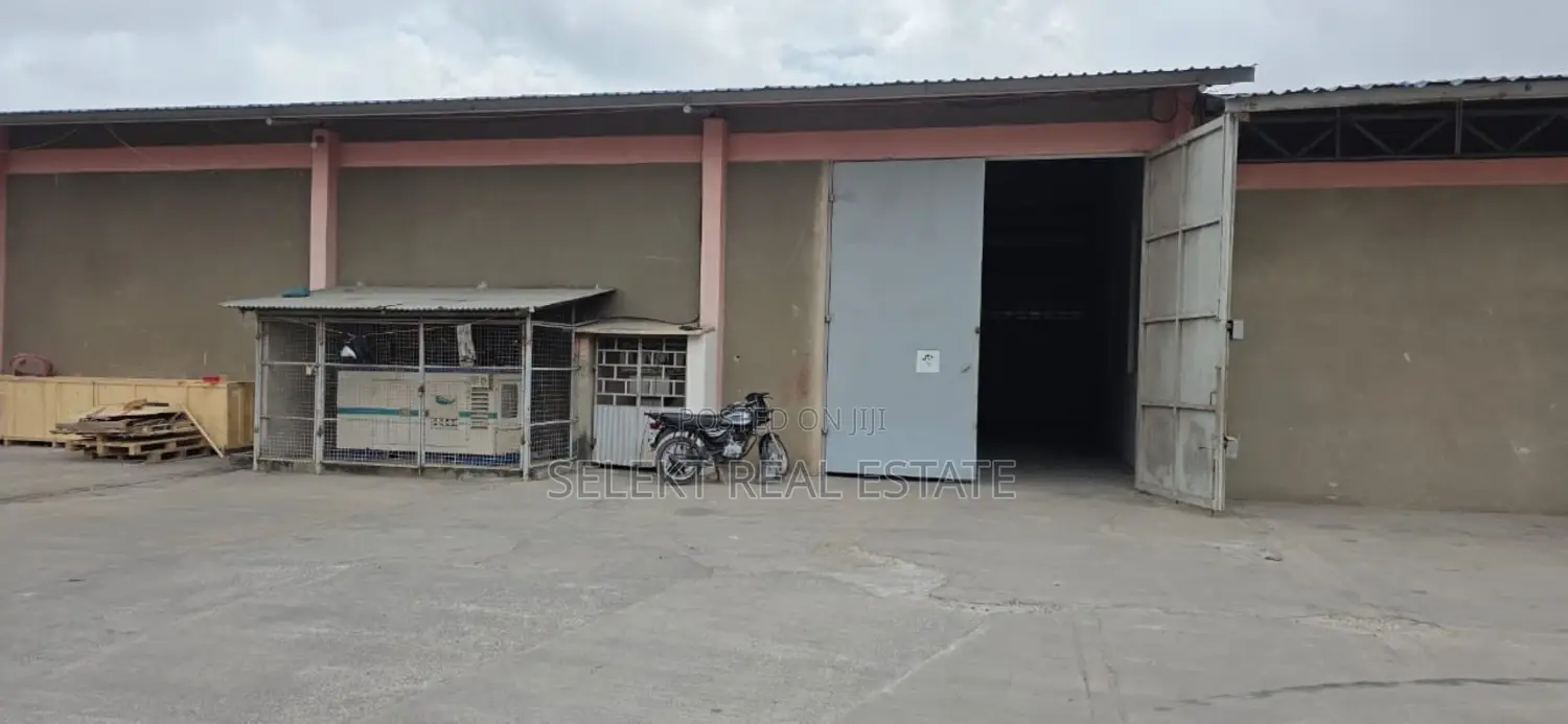 400sqm Warehouse at Mandela Road, Dar Es Salaam in Tabata