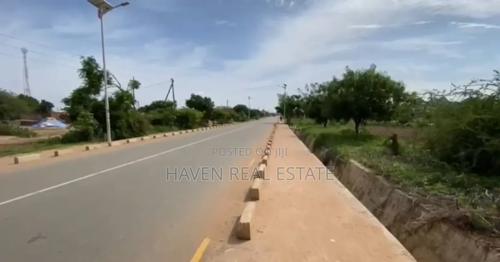*Kiwanja Cha Kwanza Lami Kinauzwa Ipagala East, Dodoma Mjini* in Dodoma Rural