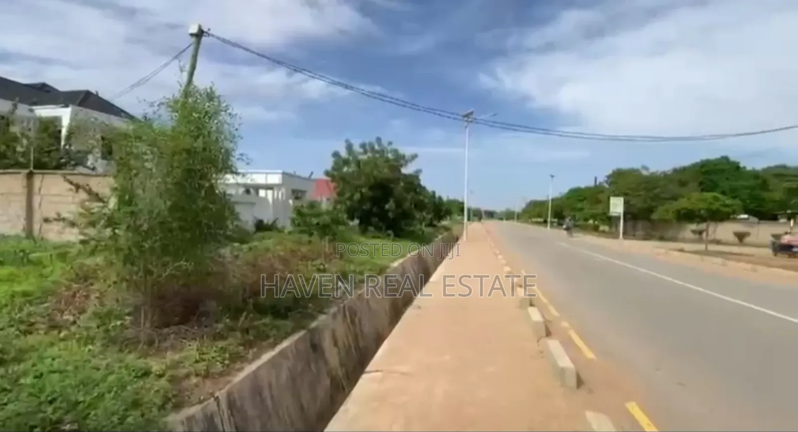 *Kiwanja Cha Kwanza Lami Kinauzwa Ipagala East, Dodoma Mjini* in Dodoma Rural