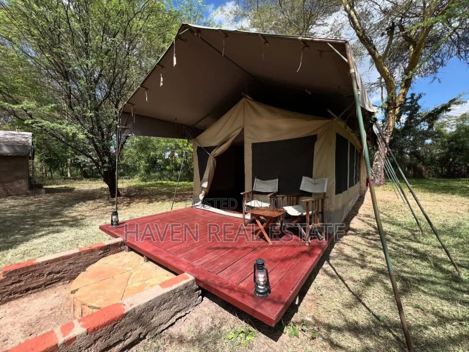 *9.8 Acres Lodge Campsite for Sale in Mto Wa Mbu, Arusha* in Arusha