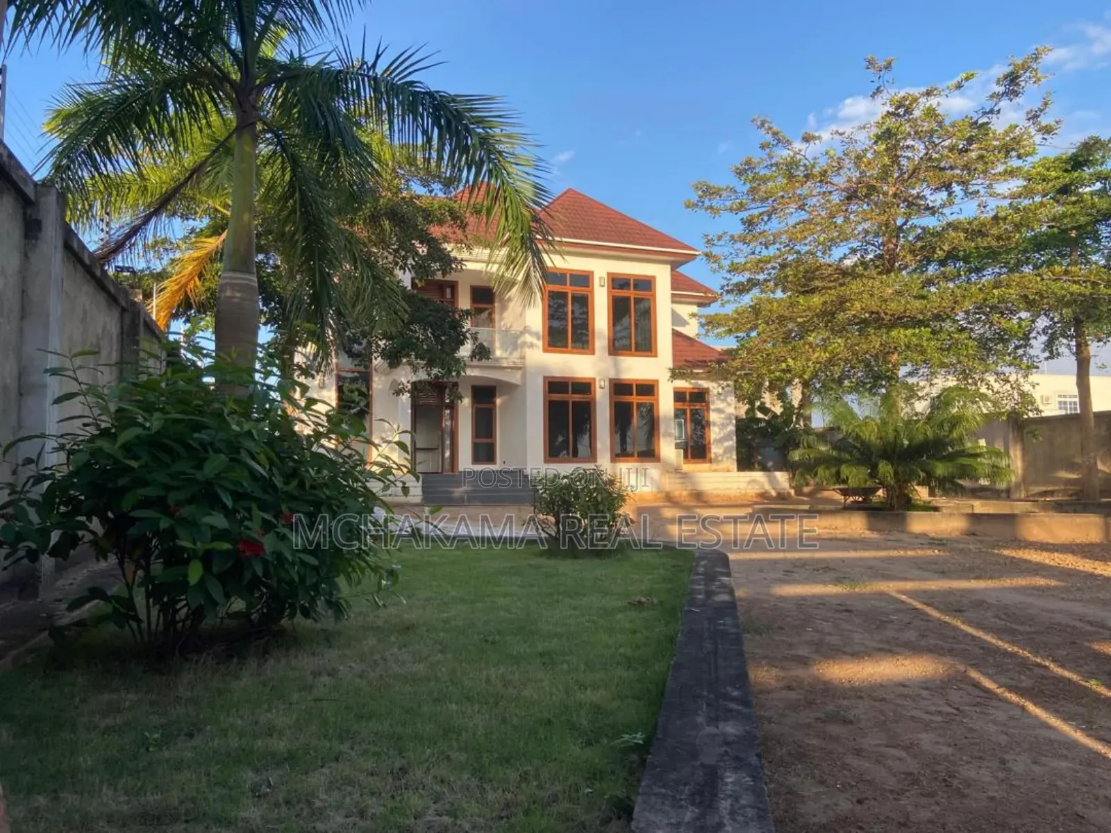 5bdrm Block of Flats in Mchakama Real Estate, Kigamboni for sale in Kigamboni