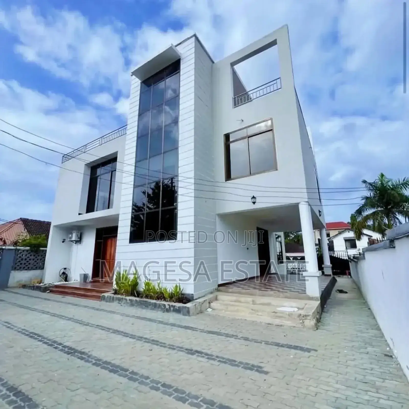4bdrm House in Mbez Beach for sale in Mbezi Beach