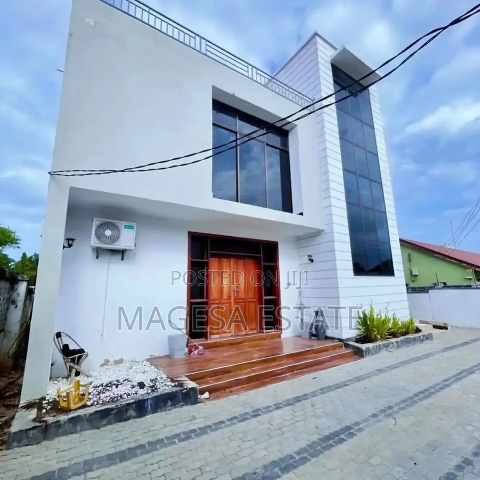 4bdrm House in Mbez Beach for sale in Mbezi Beach