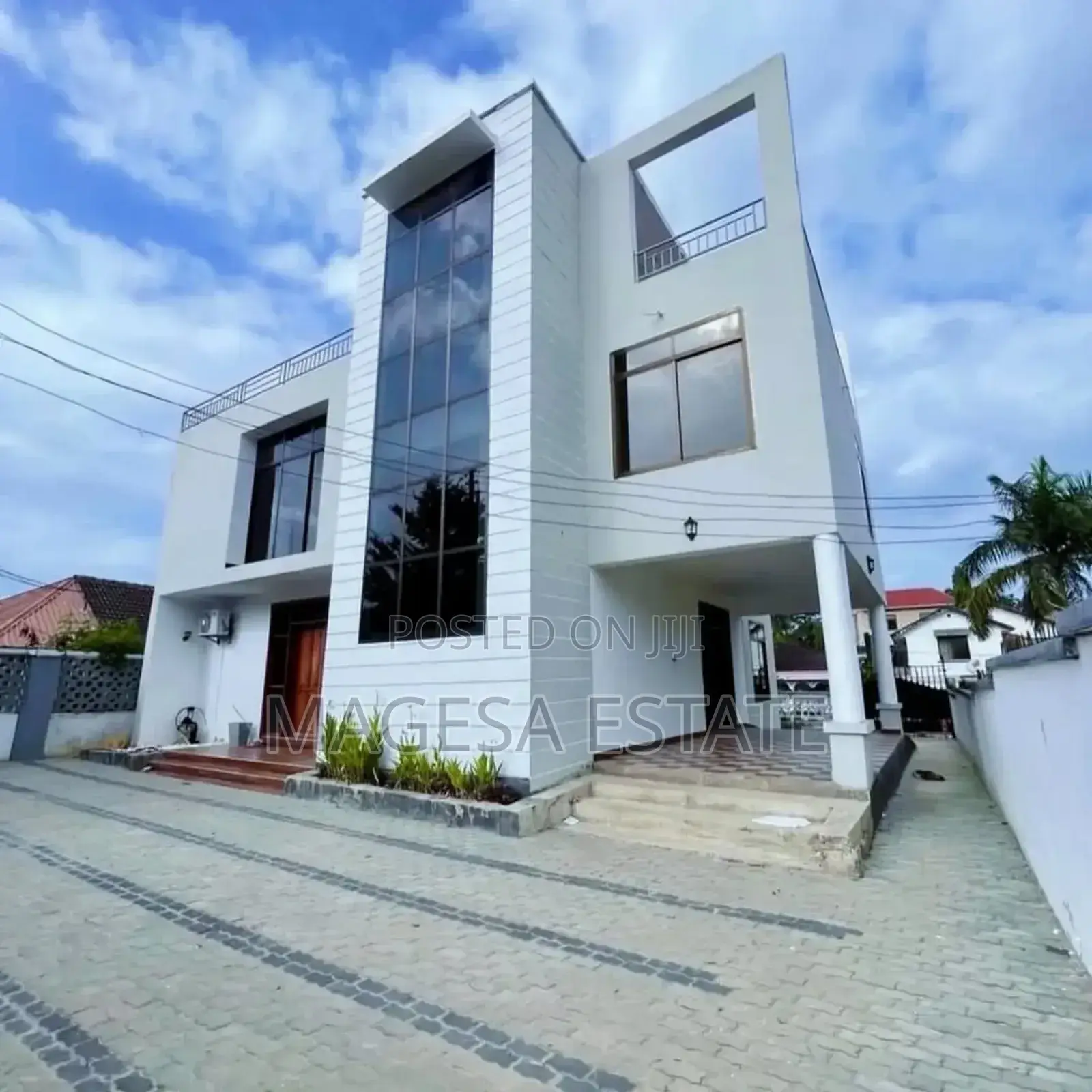 4bdrm House in Mbez Beach for sale in Mbezi Beach