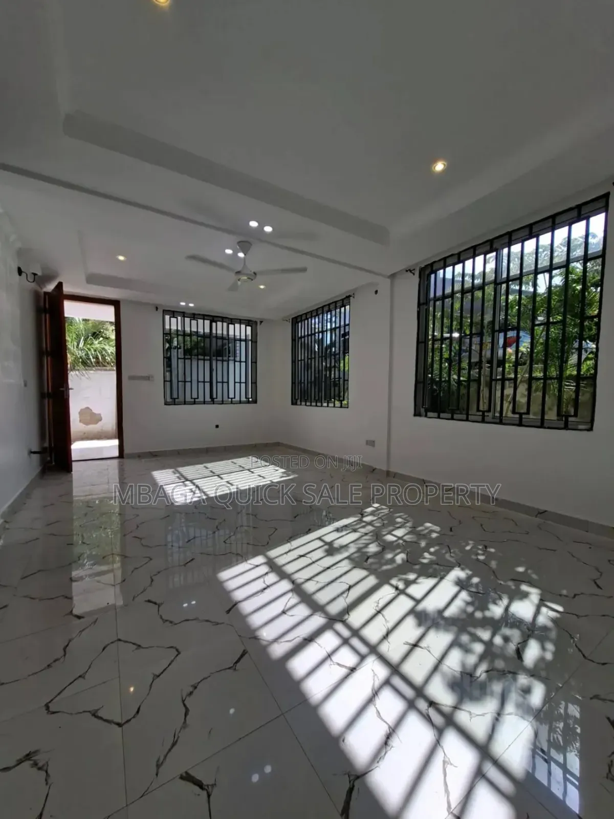 3bdrm Apartment in Goba Makongo Rd for rent in Goba
