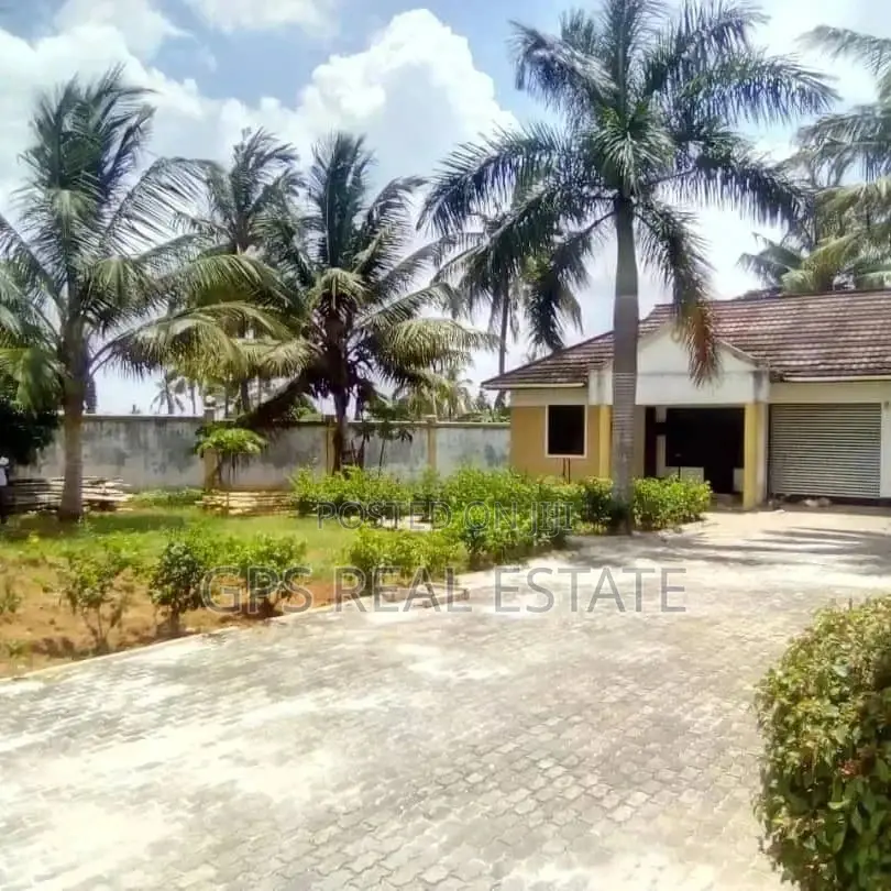 House for Sale at Buyun Heading to Chanika in Kinondoni