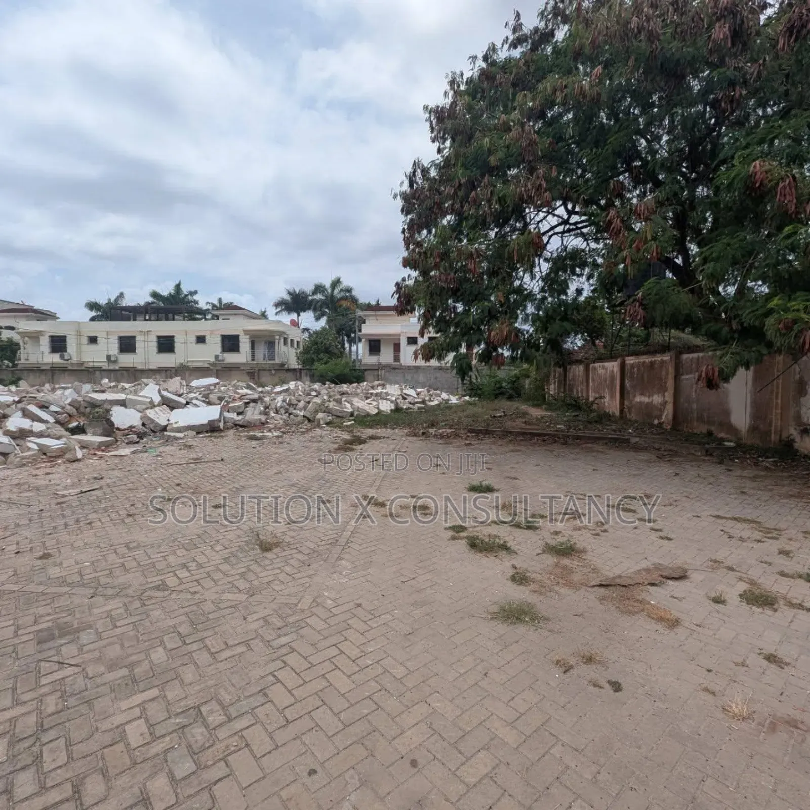 Plot for Sale at Oysterbay in Oyster Bay