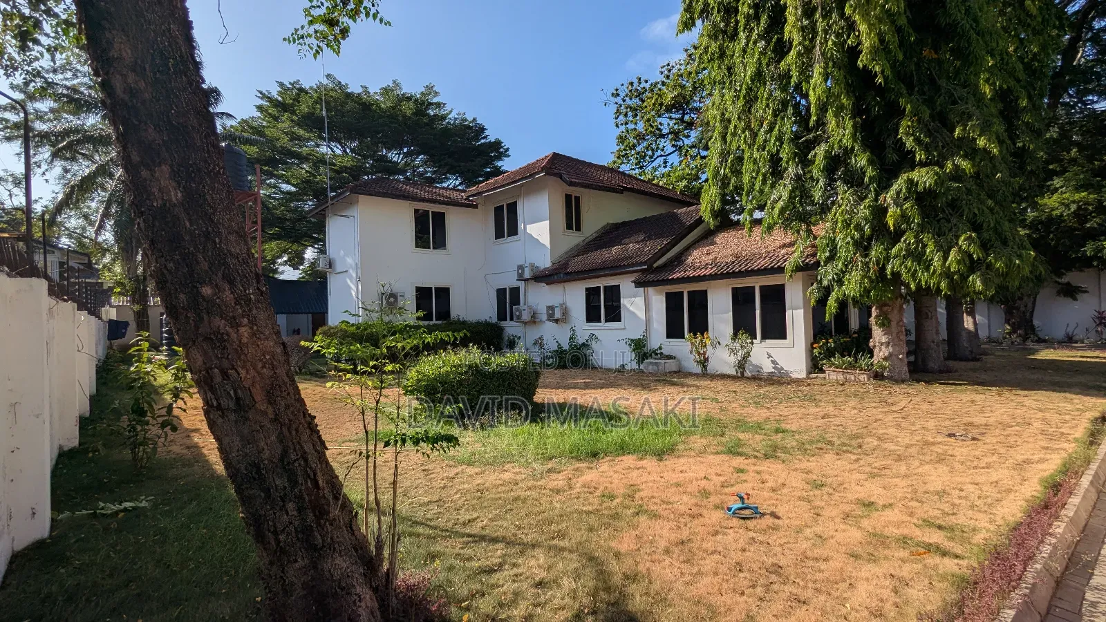 13 Rooms Office Building for Rent in Regent Estate Near Morocco Square in Mikocheni