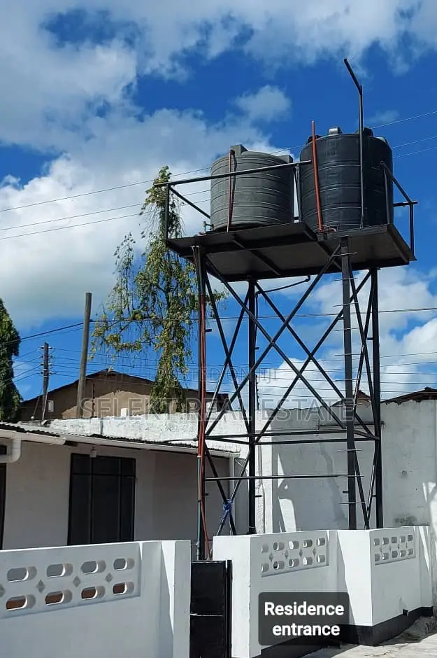 Keko Industrial Area: Warehouse Space for Rent! in Keko