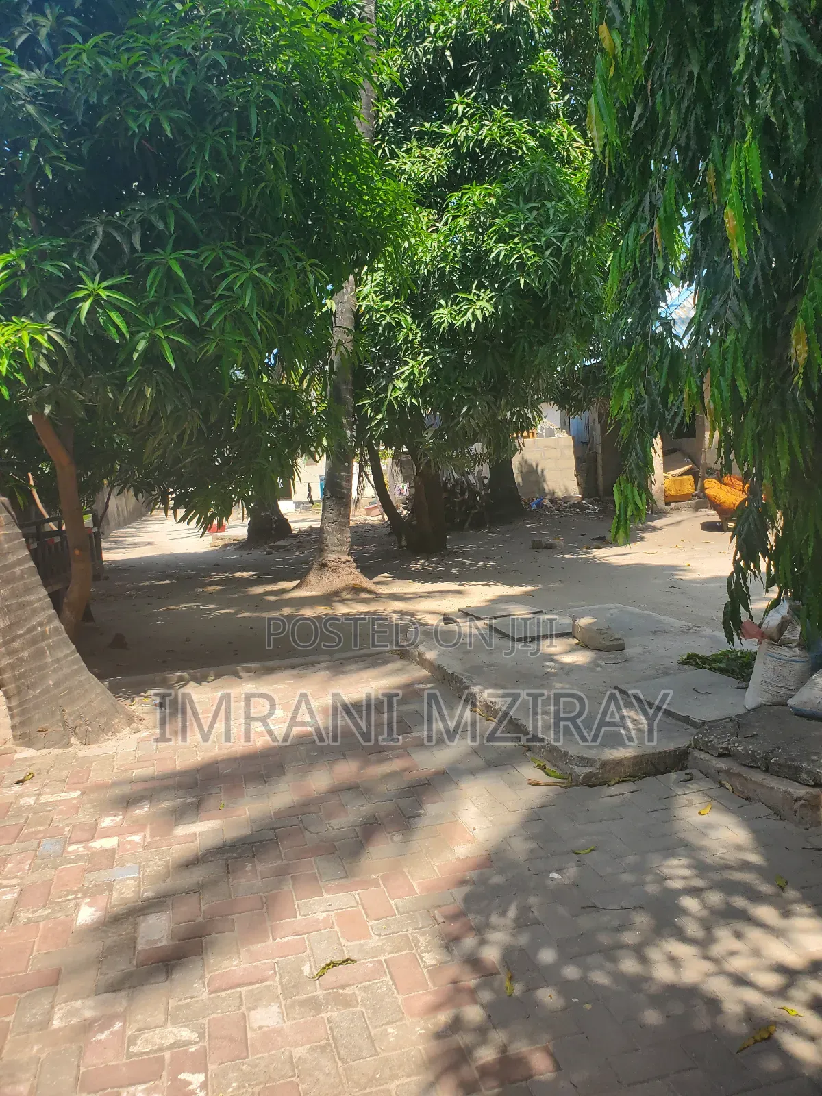 5bdrm House in Msasani for sale in Msasani