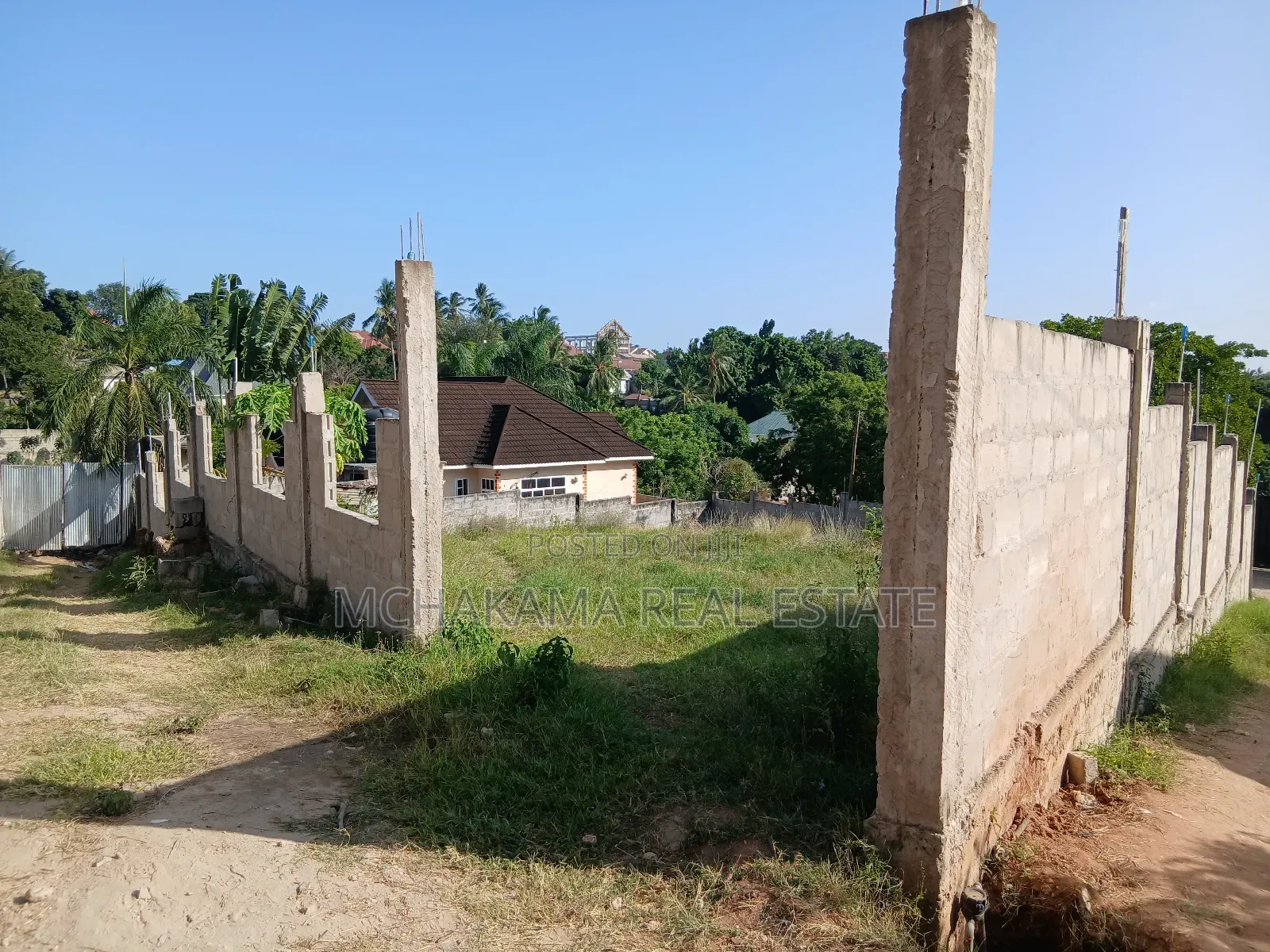 Kiwanja Kinauzwa Goba Centra in Goba
