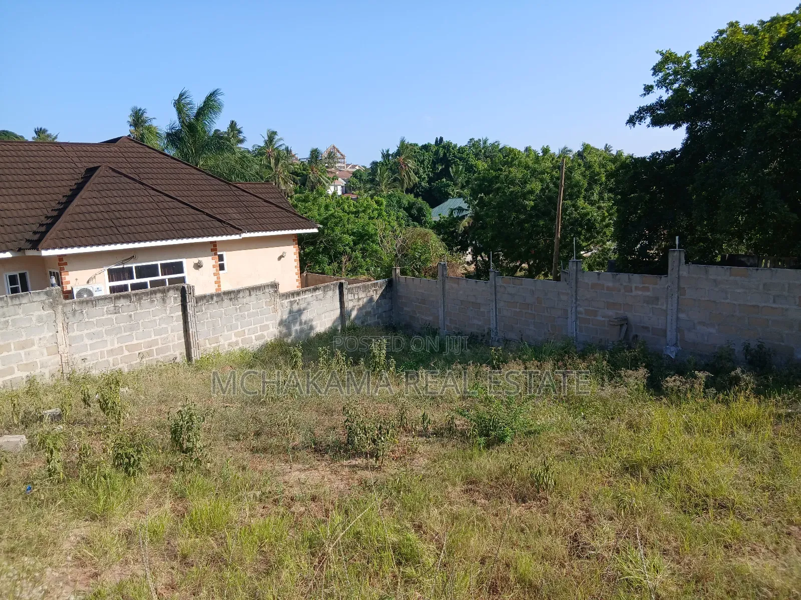 Kiwanja Kinauzwa Goba Centra in Goba
