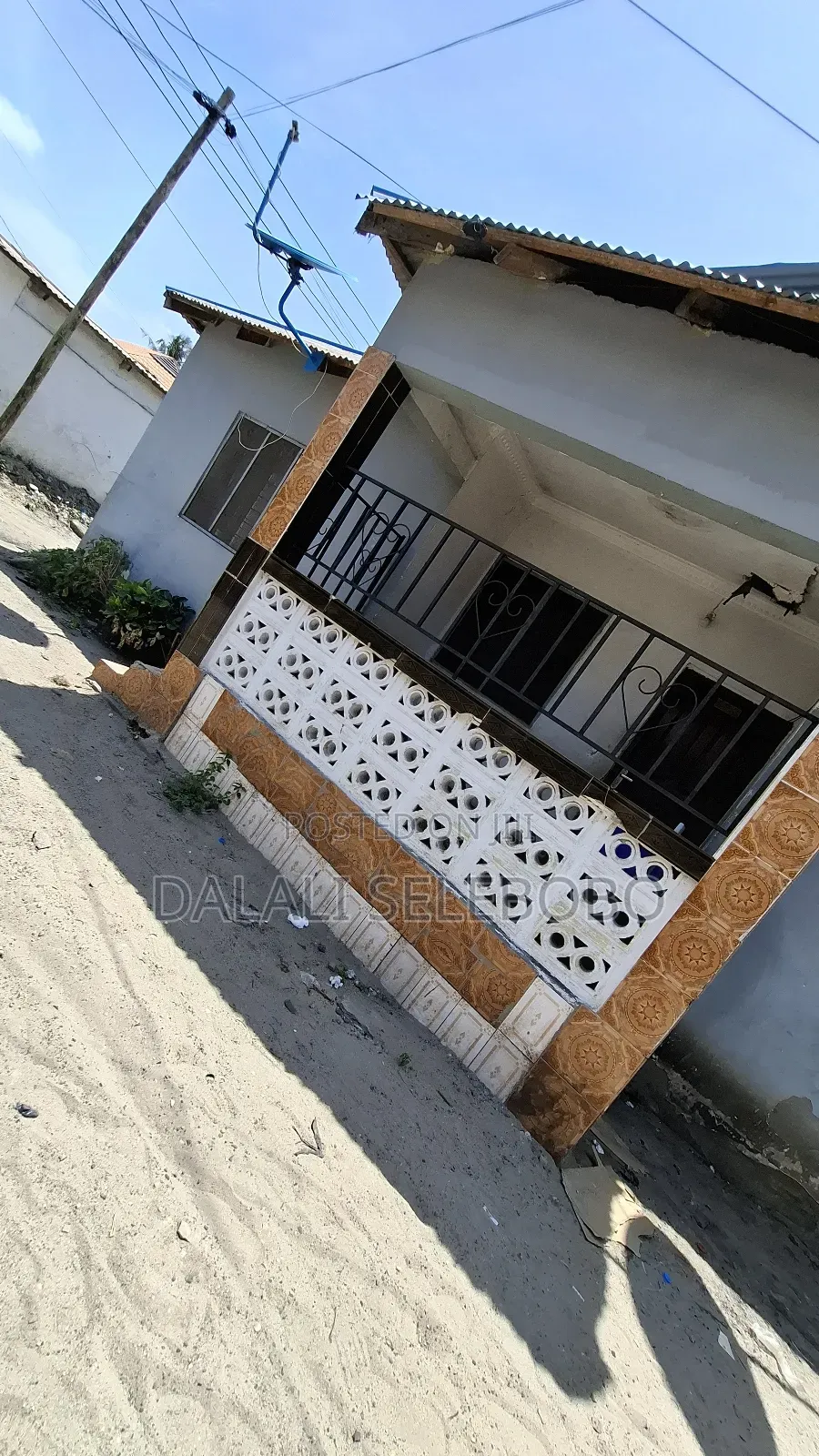 3bdrm Bungalow in Ubungo Plaza, Kinondoni for sale in Kinondoni