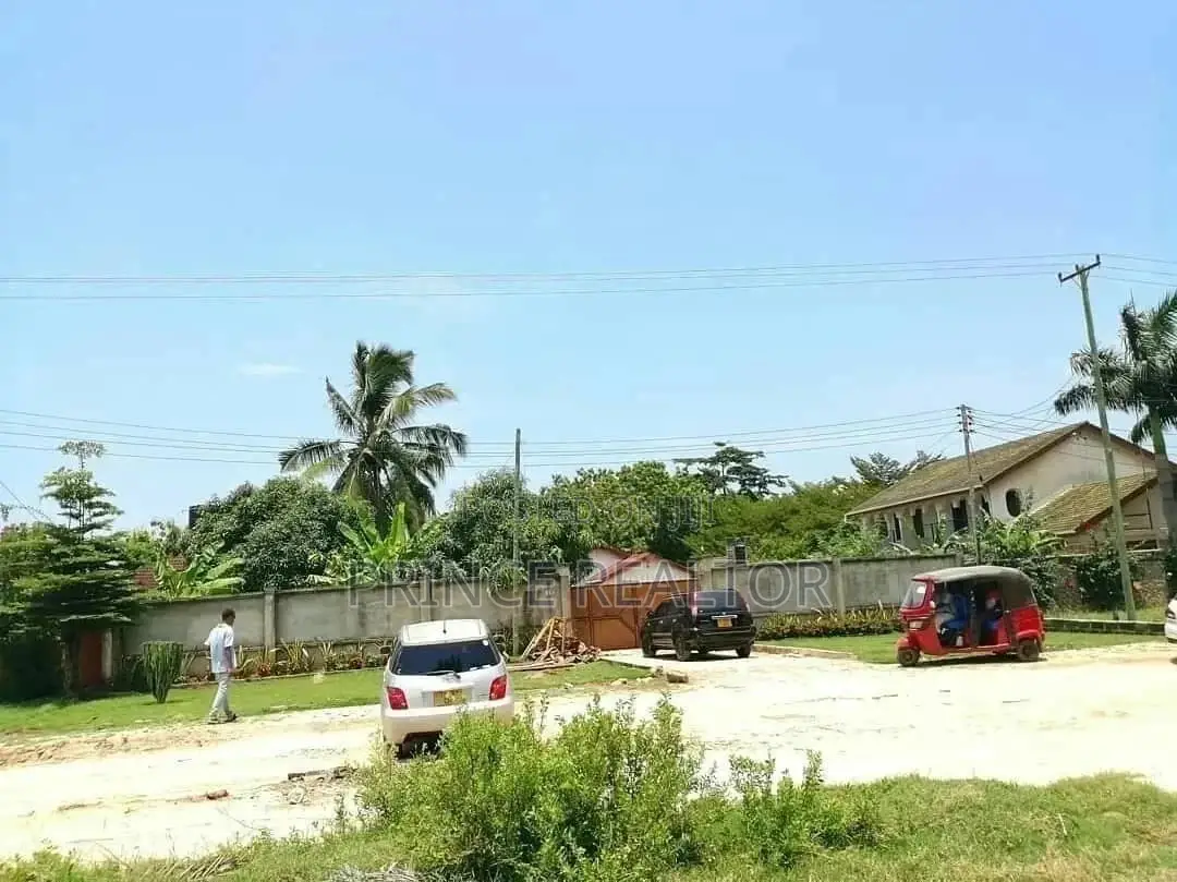 House for Sale at Mbezi Beach Shopers in Kinondoni