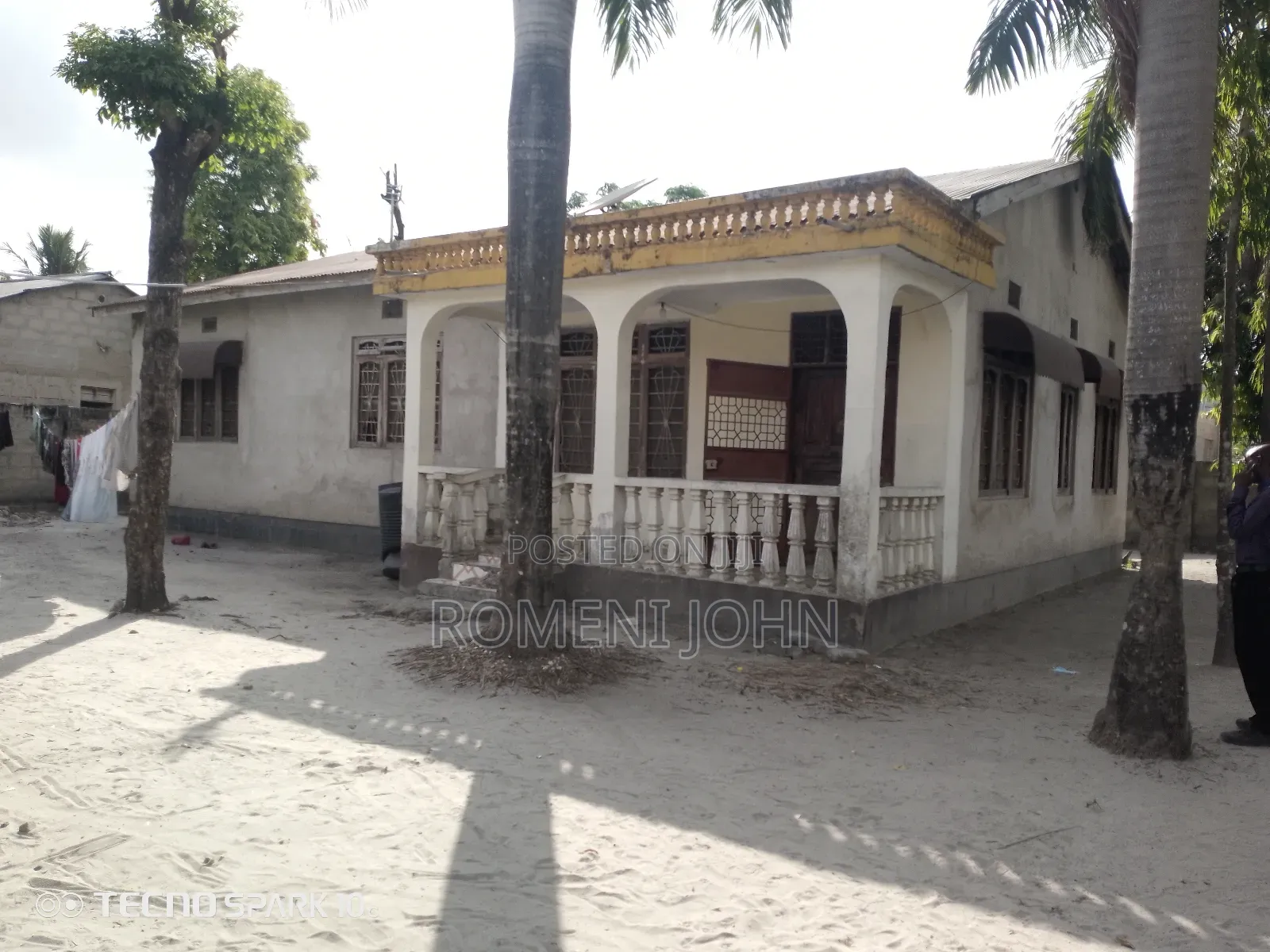 6bdrm Apartment in Tanzania Daresalaam, Ilala for sale in Ilala