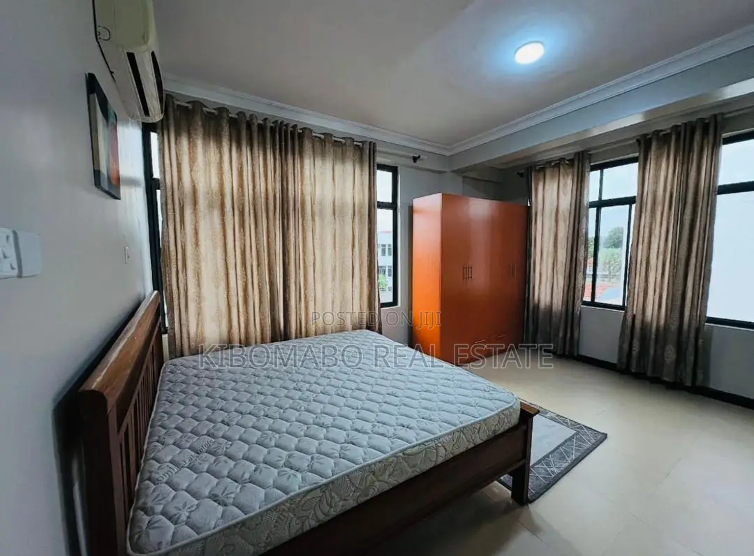 Furnished 2bdrm Apartment in Oyster Bay for rent in Oyster Bay