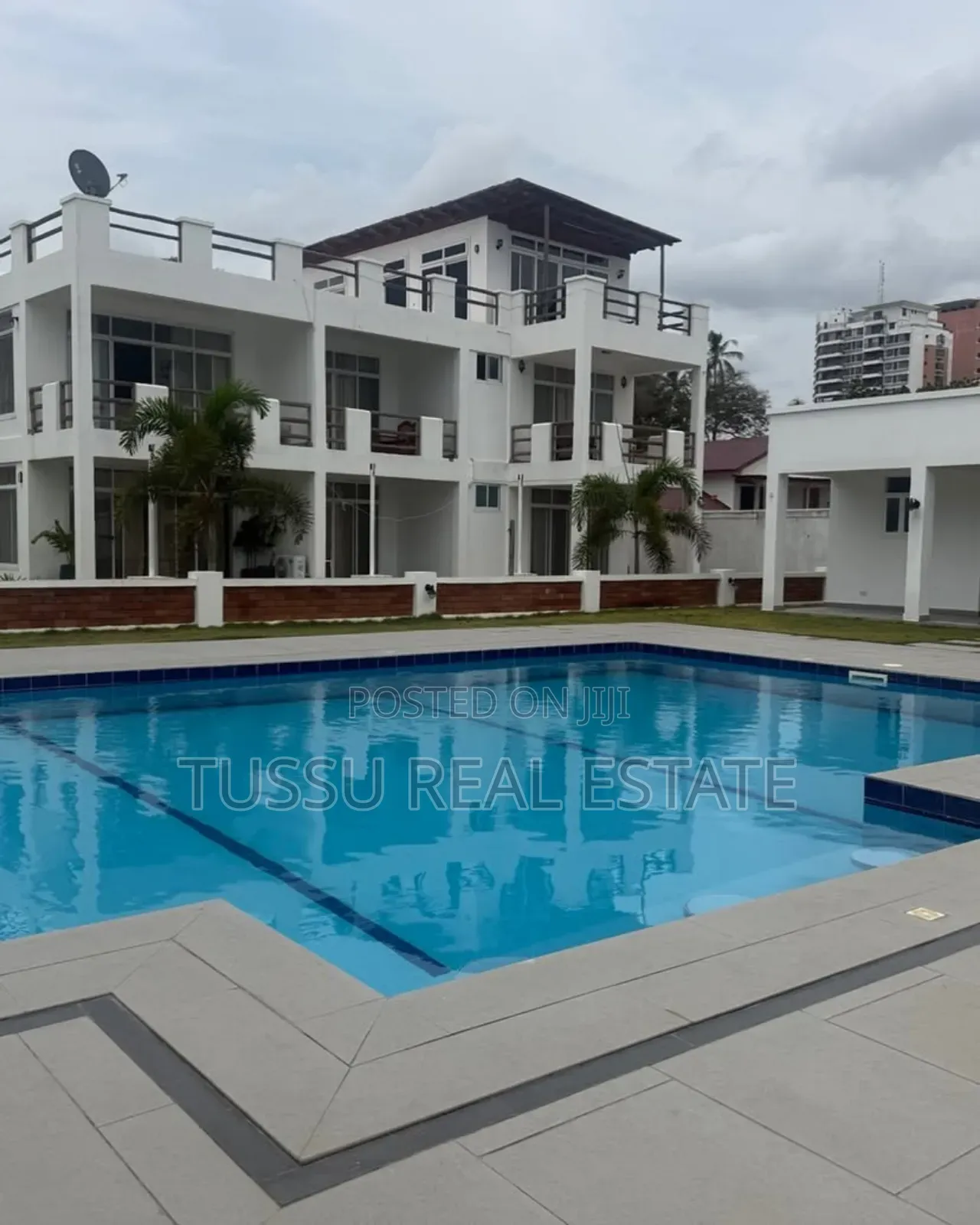 Furnished 5bdrm Villa in Mikochen, Mikocheni for rent in Mikocheni