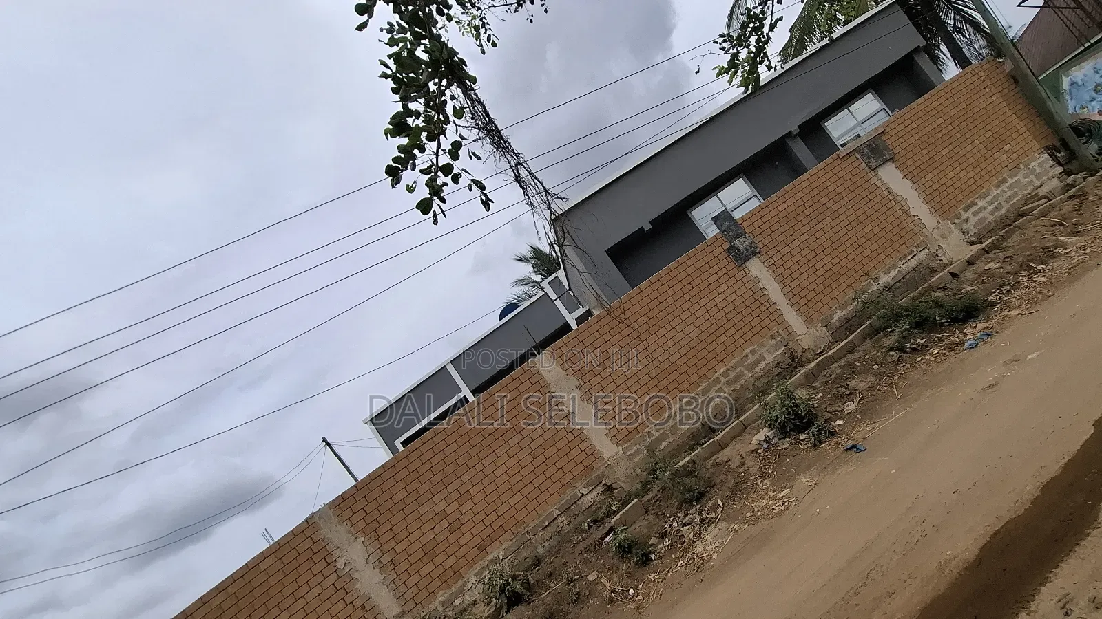 6bdrm Apartment in Madale Atlasi, Kinondoni for sale in Kinondoni