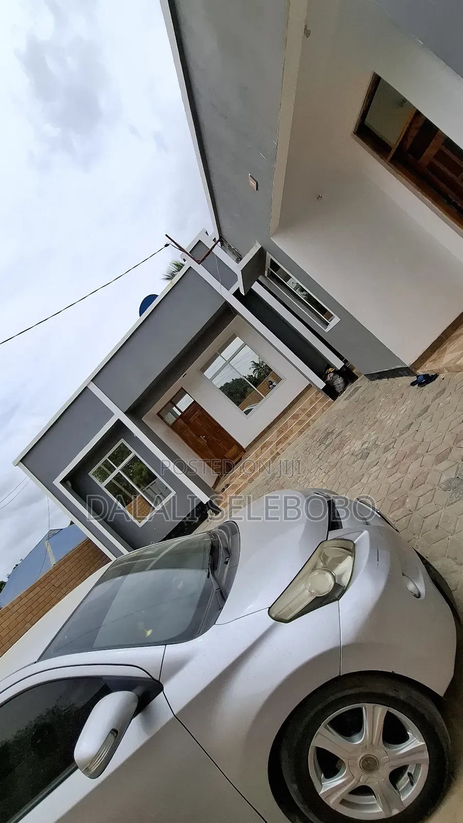 5bdrm Bungalow in Kinondoni for sale in Kinondoni
