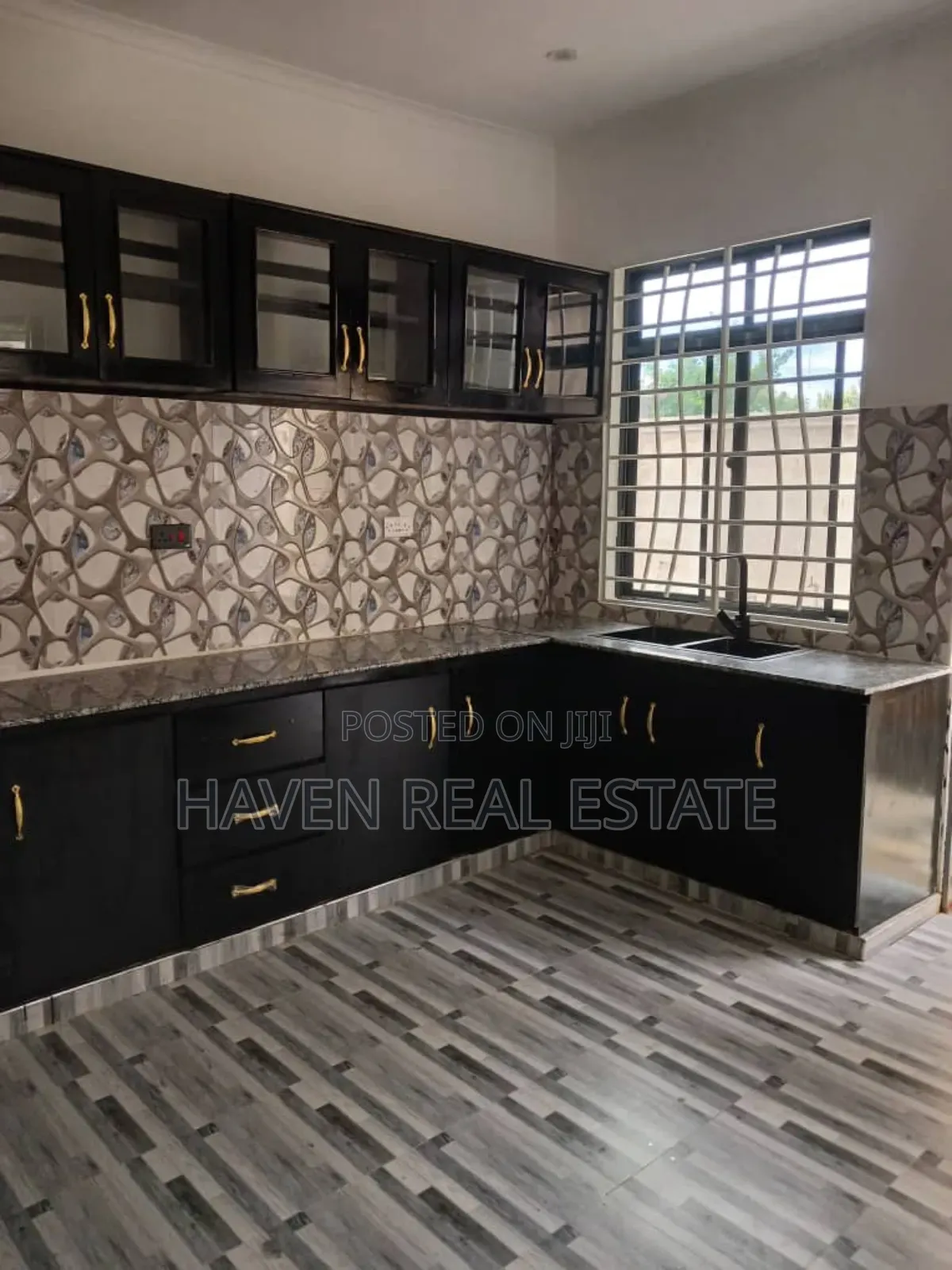 3bdrm House in Goba for sale in Goba