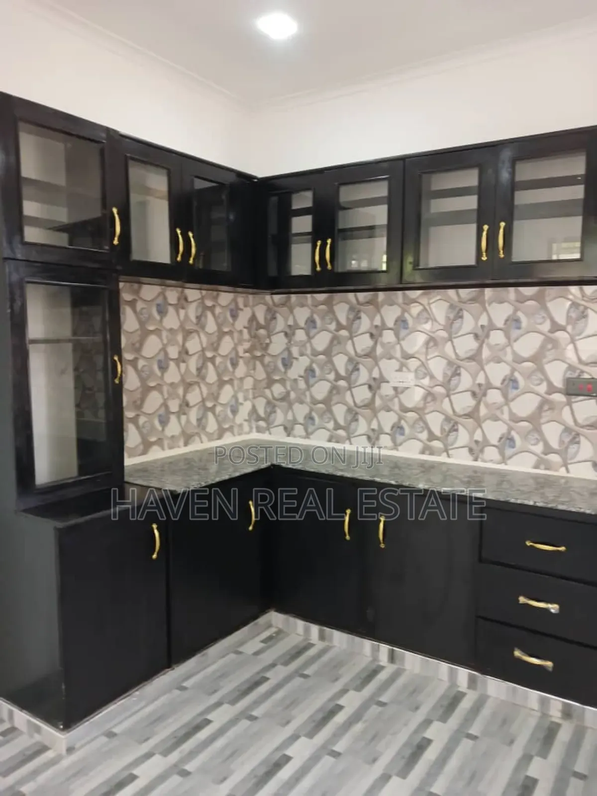 3bdrm House in Goba for sale in Goba