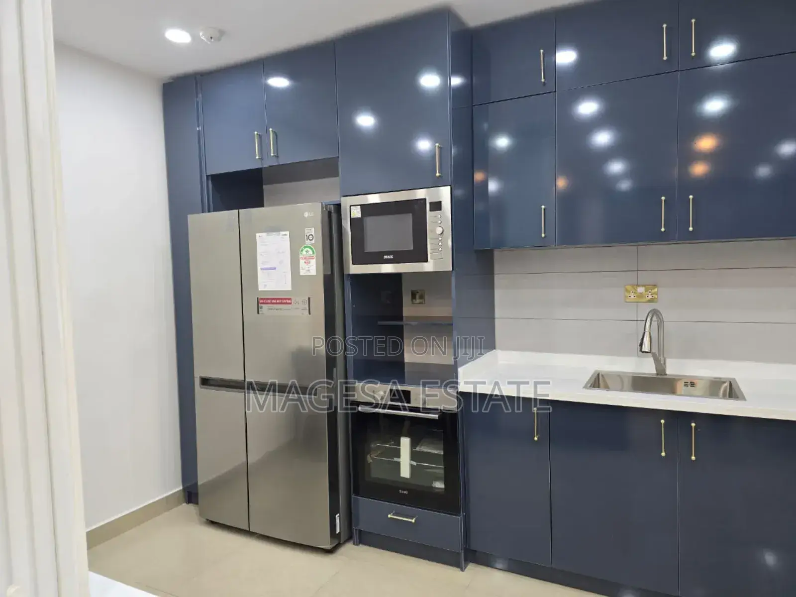 Furnished 2bdrm Apartment in Upanga for sale in Upanga East
