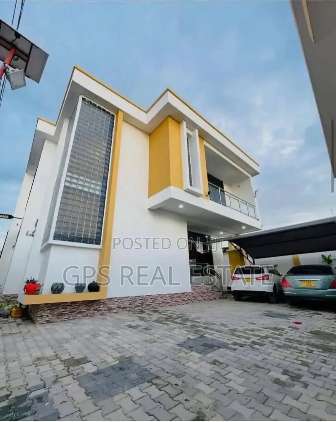 4bdrm House in Makumbusho, Kinondoni for sale in Kinondoni
