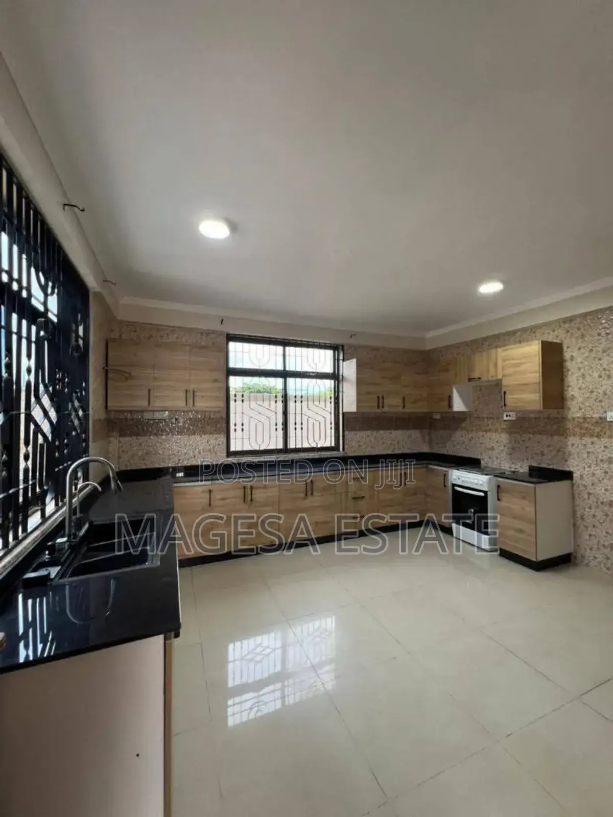 5bdrm House in Mbwen, Mbweni for rent in Mbweni