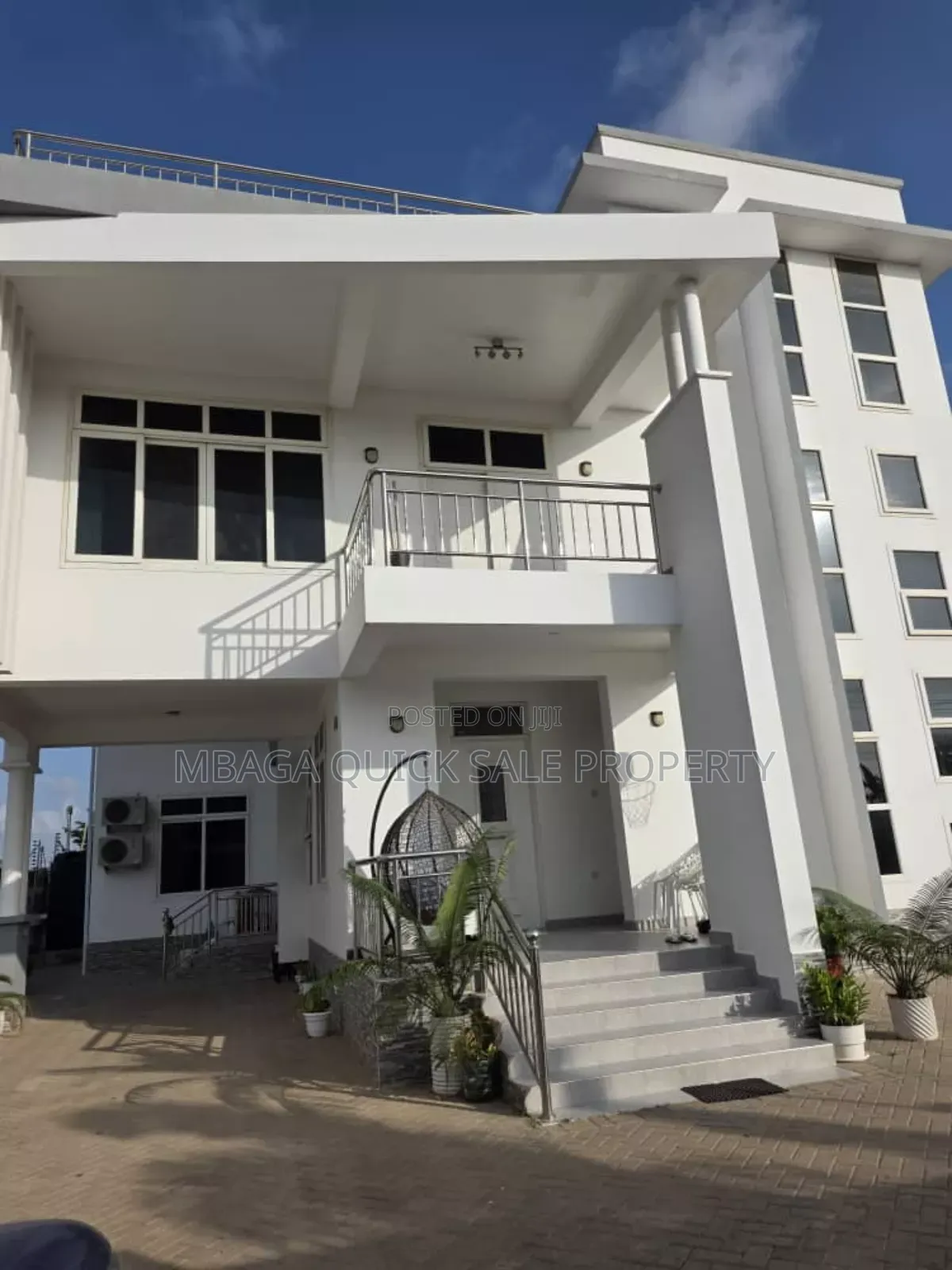 8bdrm House in Mbezi Beach for rent in Mbezi