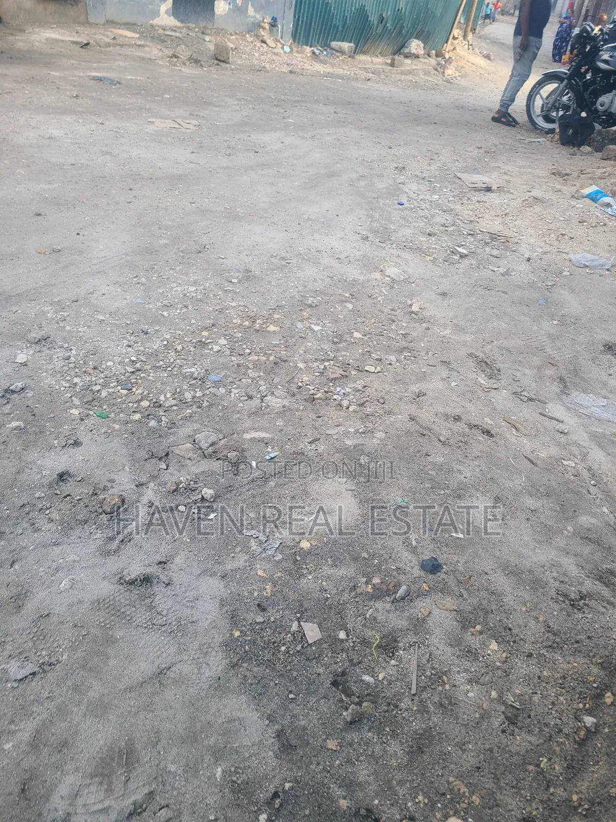 Plot for Sale at Oyster Bay in Oyster Bay