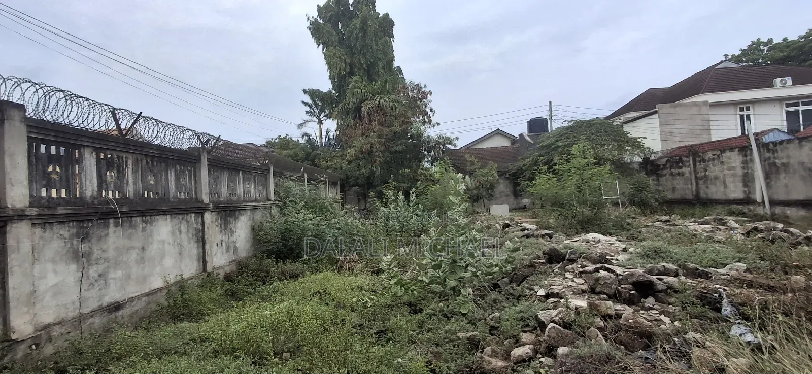 Plot for Sale Mbezibeach 456sqm in Mbezi Beach
