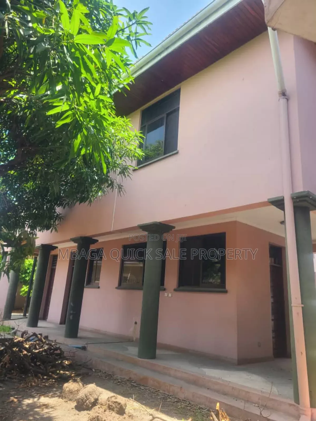 8bdrm House in Regent Estate, Mikocheni for sale in Mikocheni