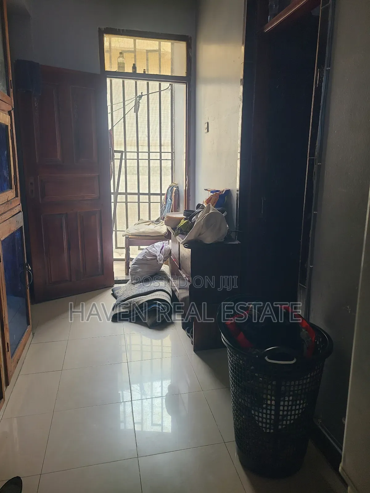 3bdrm Apartment in Kariakoo for sale in Kariakoo