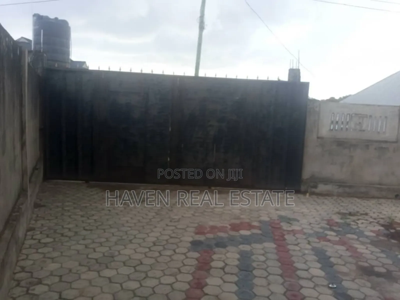 3bdrm House in Mbezi for sale in Mbezi
