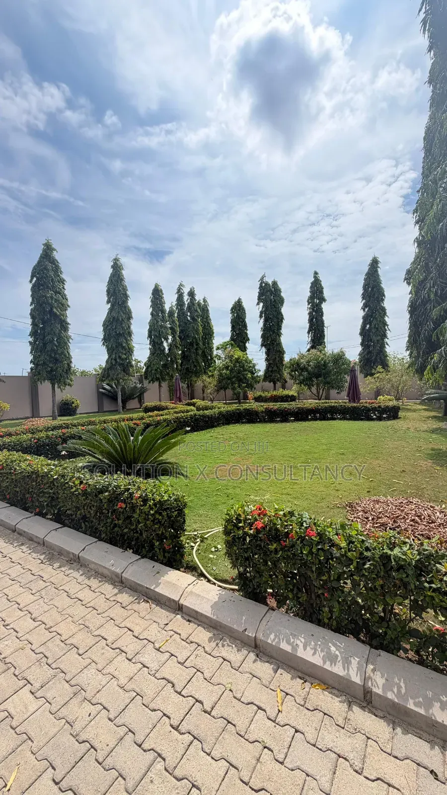 5bdrm Mansion in Mbweni for sale in Mbweni