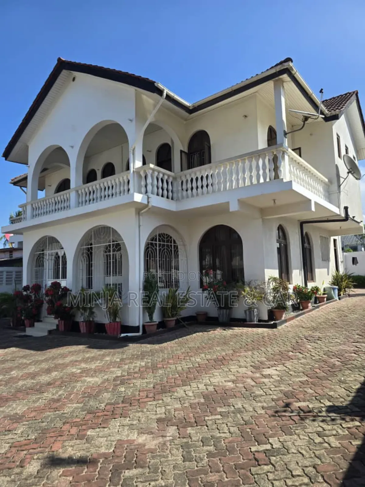 5bdrm House in Bunju for sale in Bunju